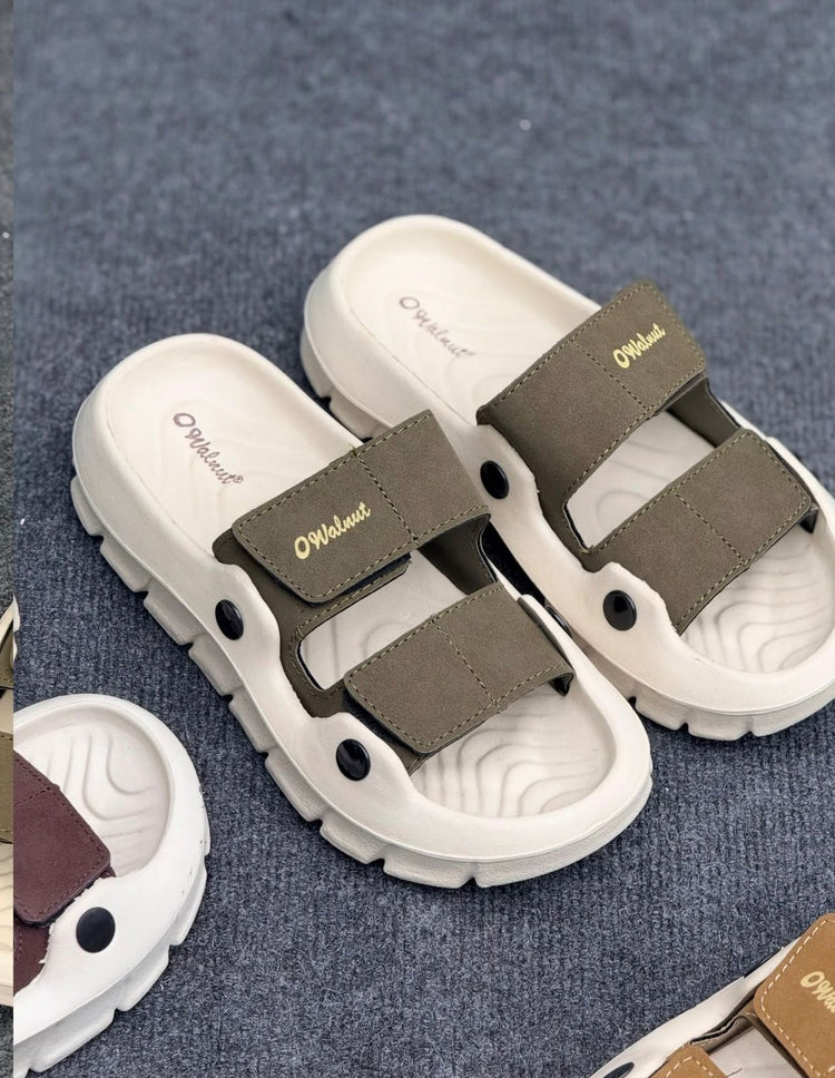 TRENDING SLIDES